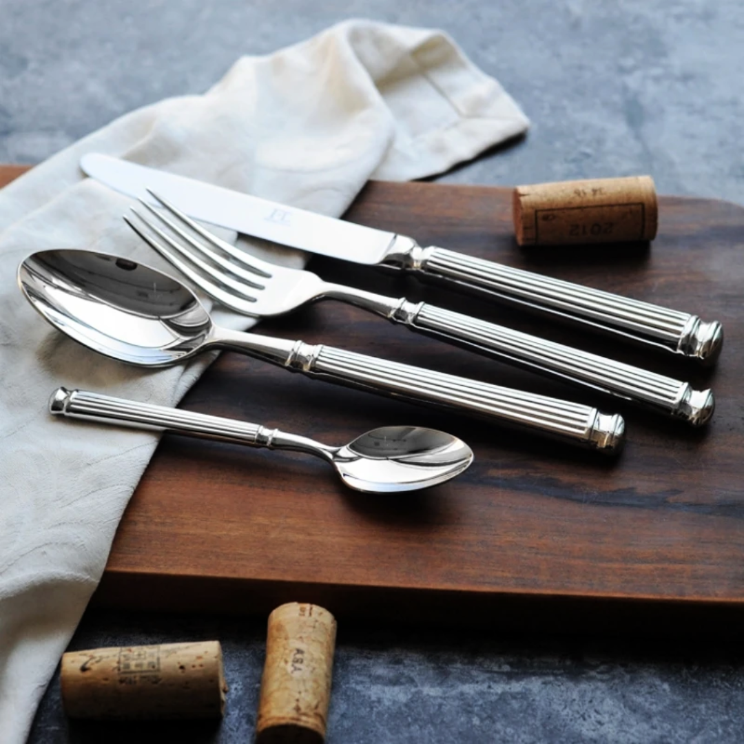 Regalia Tableware&#39;s Cutlery Suite