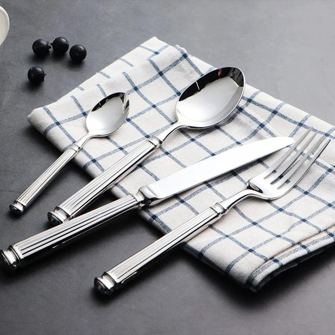 Regalia Tableware&#39;s Cutlery Suite