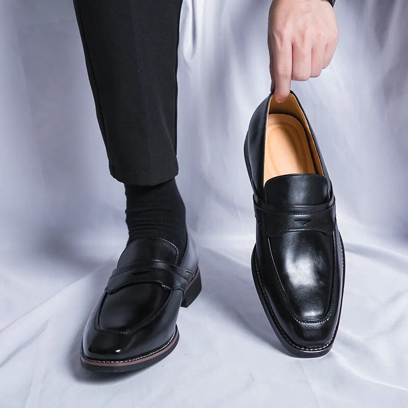 Alaric Blackwood Loafer