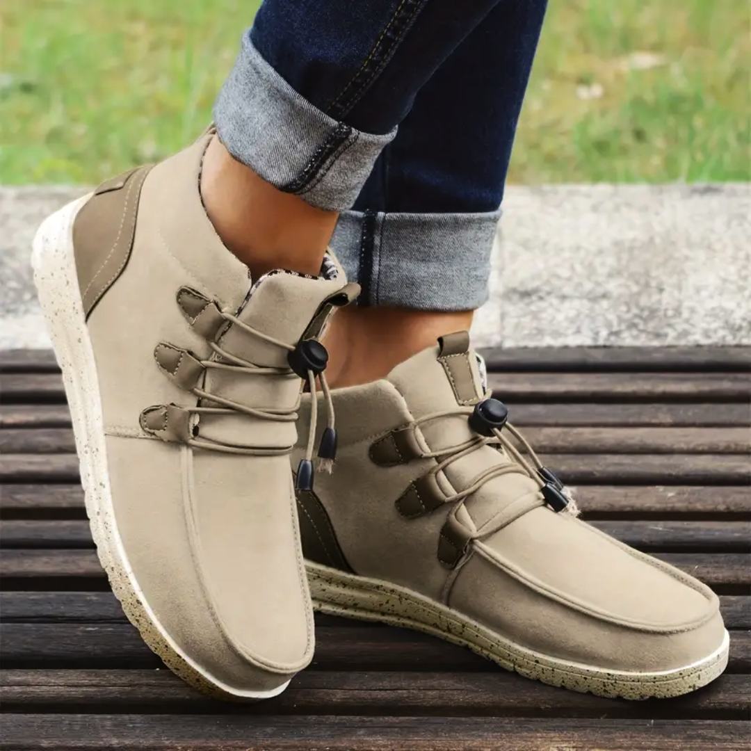 ESTELLA VANCE Lace-Up Boots