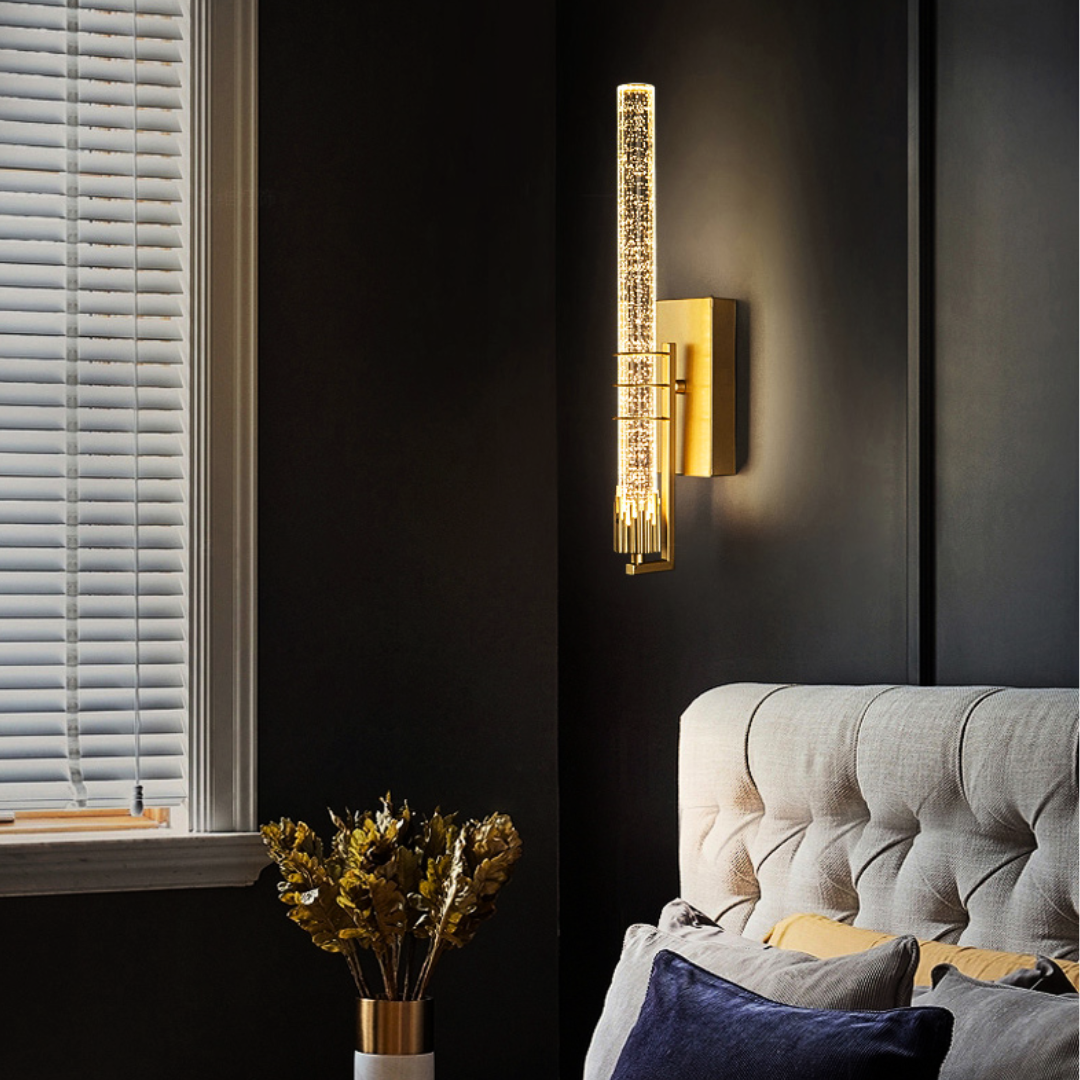 LineaModa Vertical Wall Light