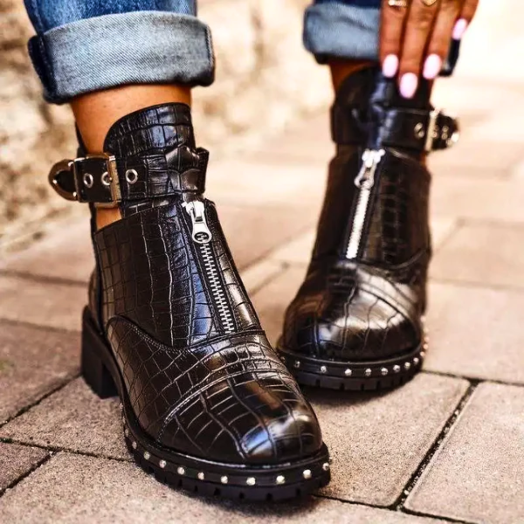 Bailey Houston&#39;s Rebel Boots