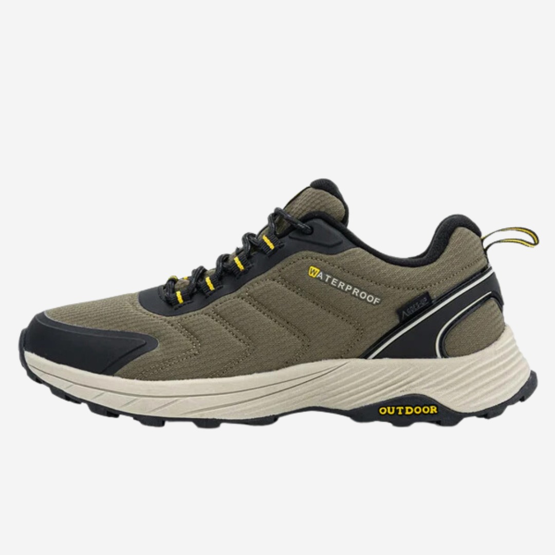 Men&#39;s Rugged Terrain Adventure Trainers