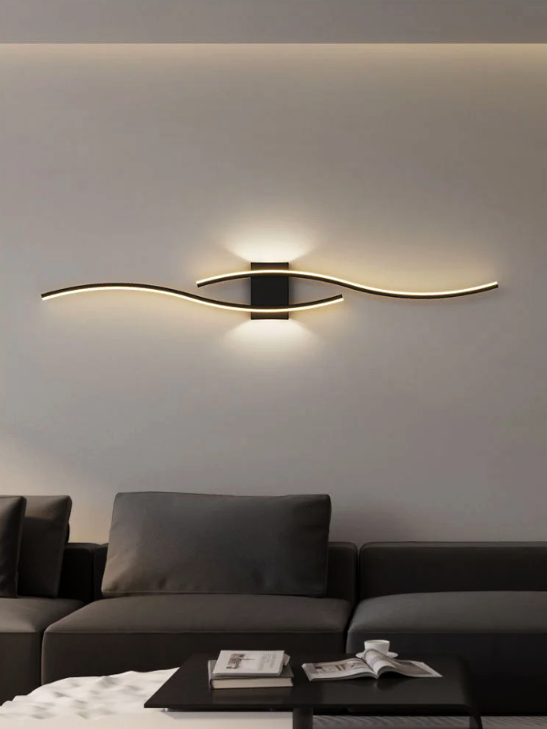 Eclaire Ambient Arc Wall Luminaire